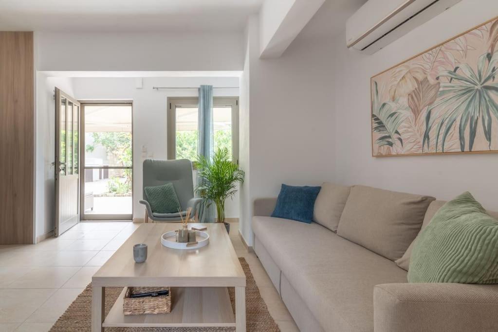 Citrea Stylish House With Garden Near Beach Héraklion Extérieur photo