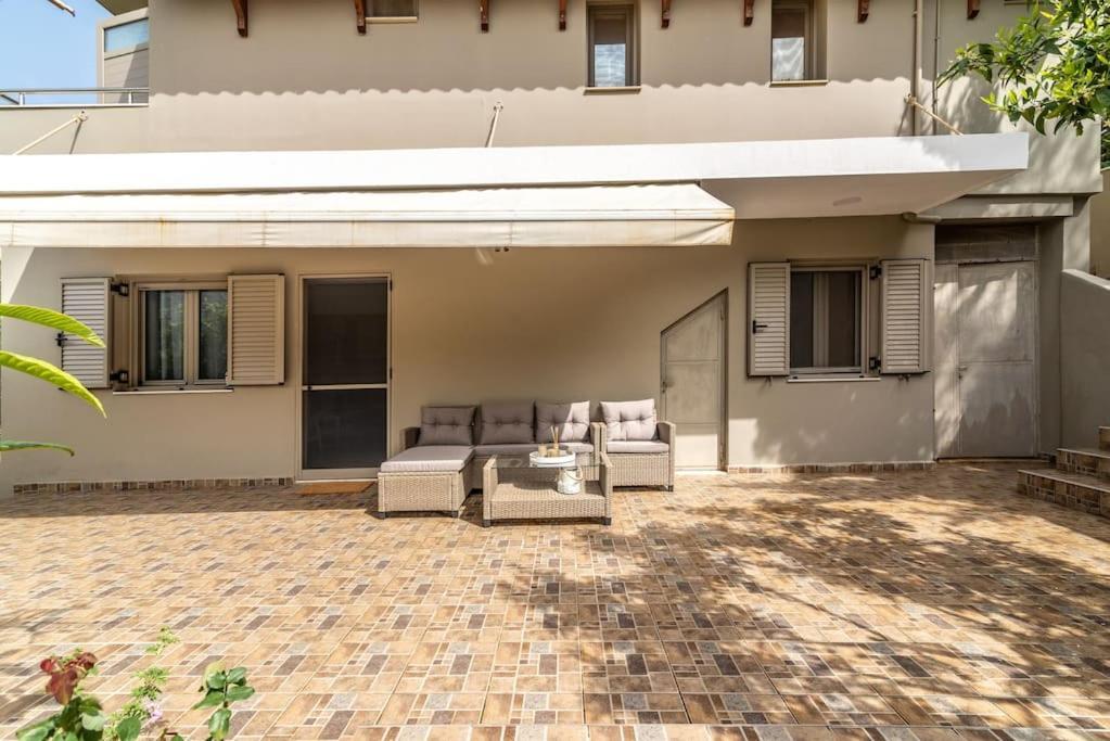 Citrea Stylish House With Garden Near Beach Héraklion Extérieur photo